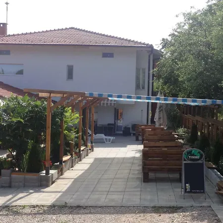 בית הארחה мунчо и прасчо לובץ'