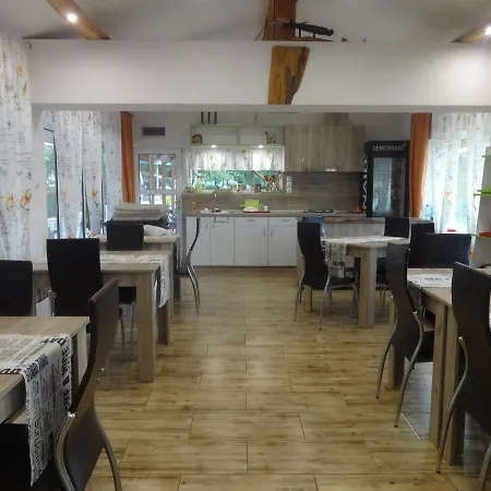 Guest house къща за гости мунчо и прасчо Lovech